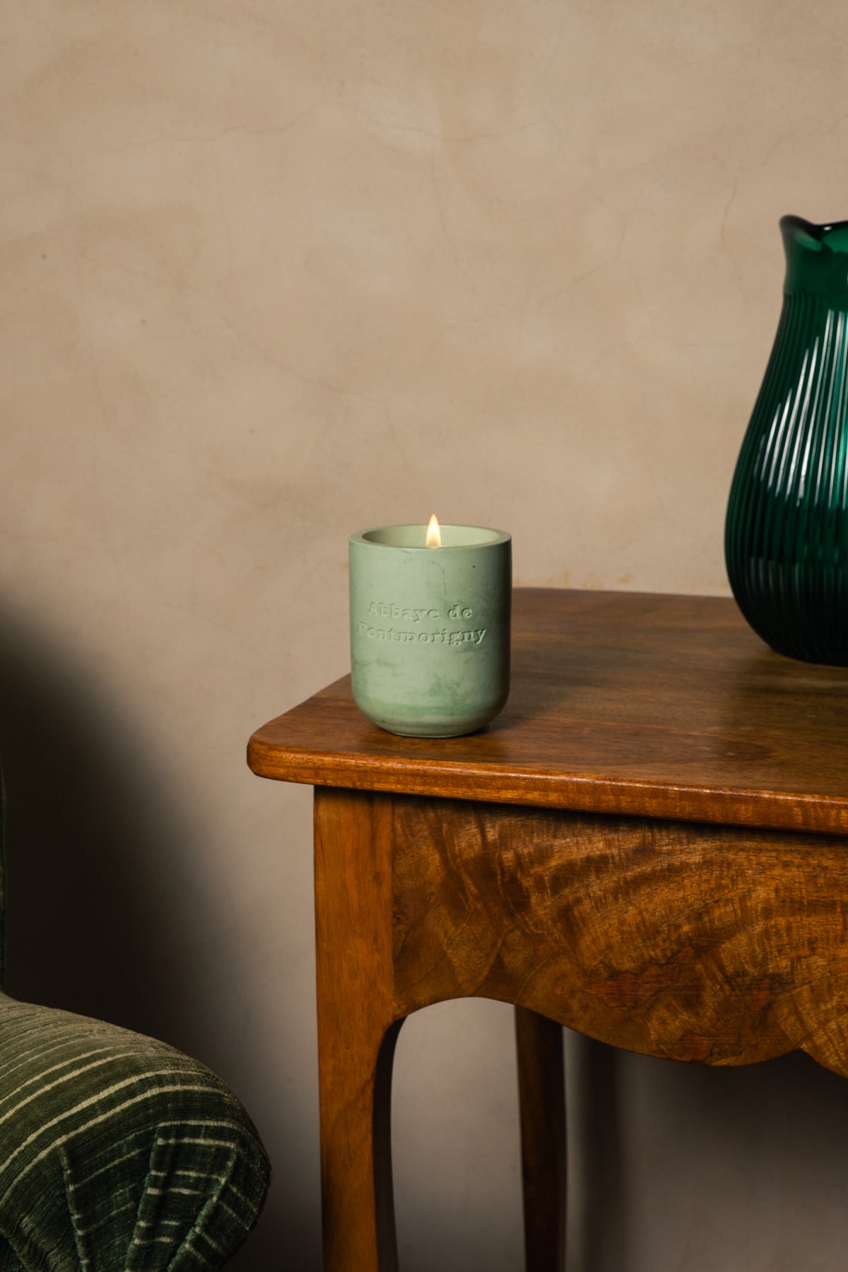Grande Bougie Tubéreuse dans un intérieur élégant